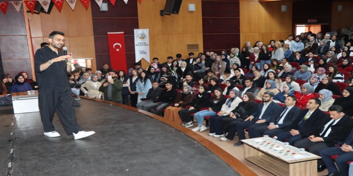 Belediye, YKS’ye yönelik eğitim semineri düzenlendi